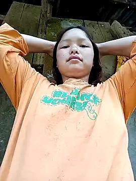 XoiXoi232 from StripChat