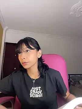 xoxo_milk from StripChat is Freechat