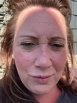 xsexycurvymilf from StripChat