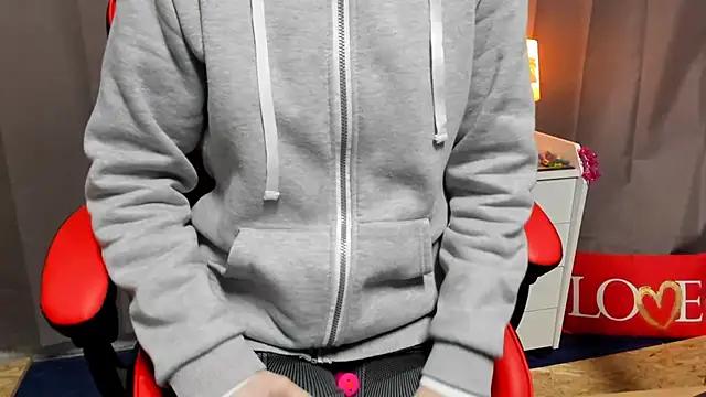 Dirty chat webcam: explore liveshows with versed models, from laying bare to fetishes, in a variety of sexy free adult webcams.