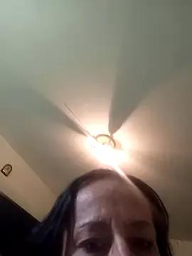 XSsabrina from StripChat is Freechat
