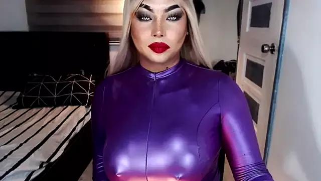 Dirty chat webcam: explore liveshows with versed models, from laying bare to fetishes, in a variety of sexy free adult webcams.
