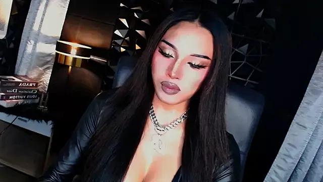 xUrGoddess_Bellax from StripChat is Freechat