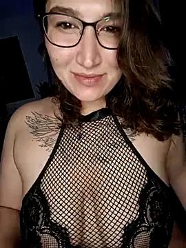 Xx-MissMira-xX from StripChat