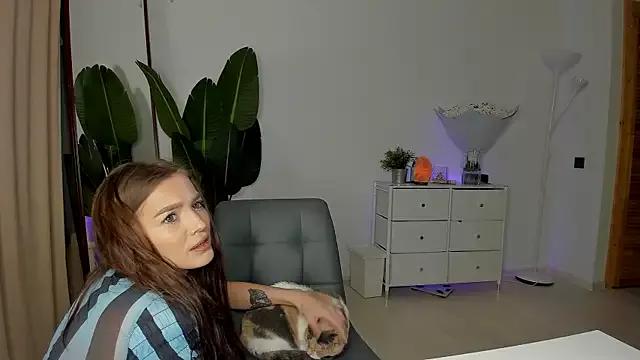 xx_leila from StripChat
