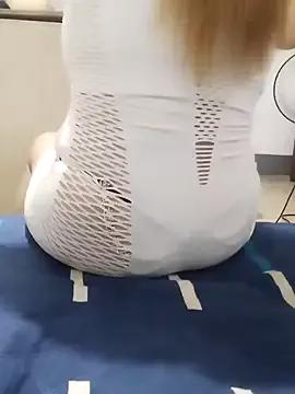 xXAndreyAndMariaXx from StripChat is Freechat