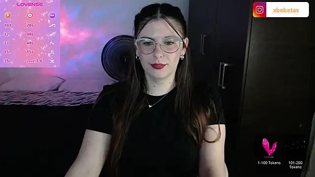 xxbbtaa from StripChat