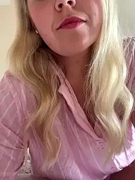 xxcurvyjessiexx from StripChat