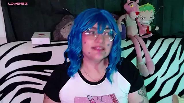 XxGreenGoodxX from StripChat