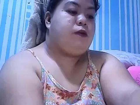 xxsweetshybabe from StripChat