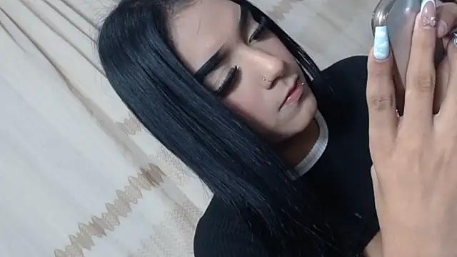 XXVIOLETTAXX from StripChat