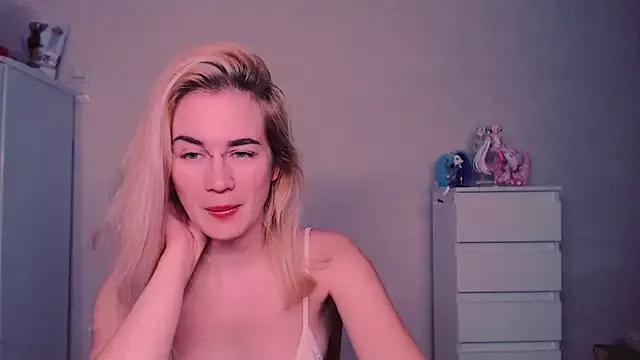 xxxcharismaaa from StripChat