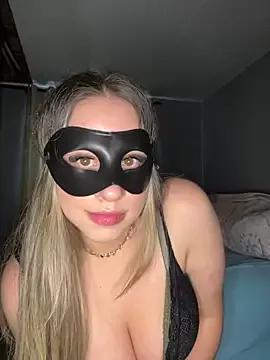 xxxcouple4 from StripChat is Freechat