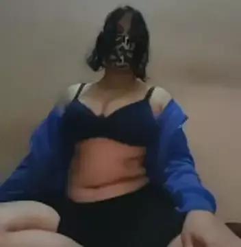 Yamini-X from StripChat is Freechat