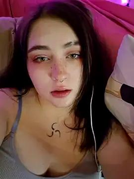 Yammy_Yumi from StripChat