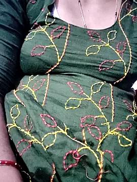 Yamunna647 webcams show profile image 