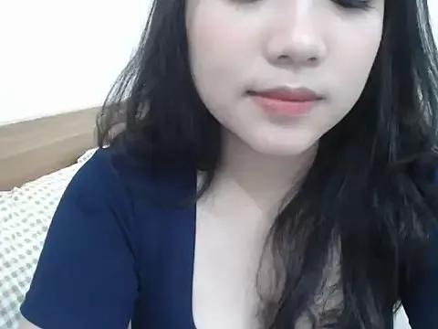 yanapeachie from StripChat