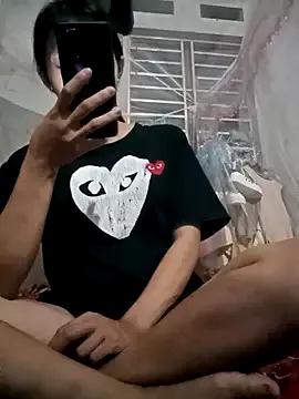YanHann webcams show profile image 