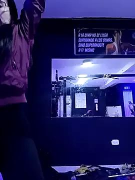 YaraDuartee from StripChat