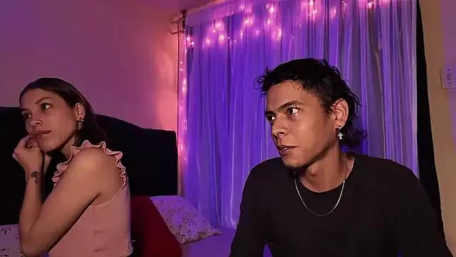 YaraLeon from StripChat