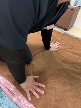 YARASERO-kun from StripChat