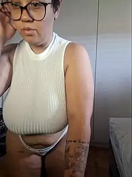 Yasminmeyer00 webcams show profile image 