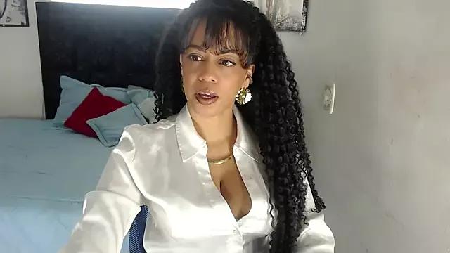 yeli_xxx from StripChat is Freechat