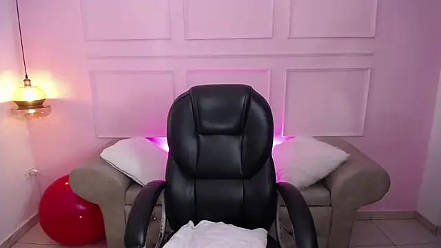 yenny_garcia from StripChat