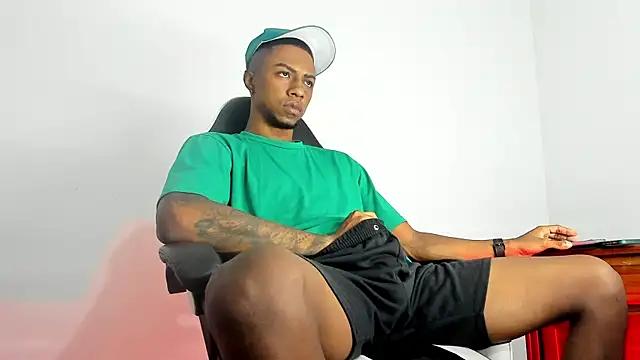 YeremiBrowm from StripChat