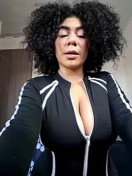 Yerystar from StripChat is Freechat