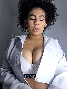 Yerystar from StripChat