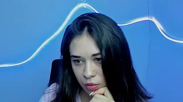 Yesenia_nia from StripChat