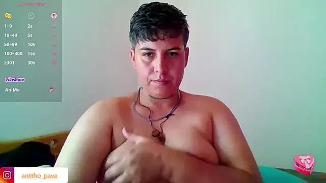 Yessi_rousse from StripChat