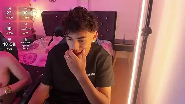 Yiing_and_yang from StripChat