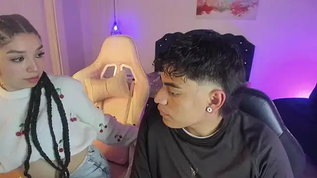 Yiing_and_yang from StripChat