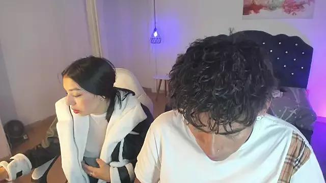 Yiing_and_yang from StripChat