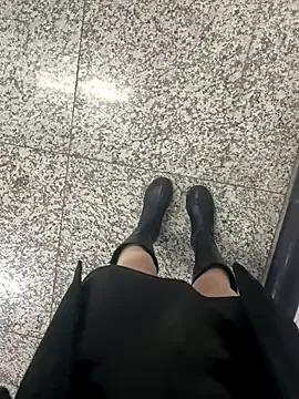 yimisun01 from StripChat