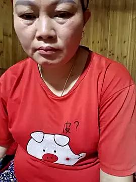 yoowwmr from StripChat