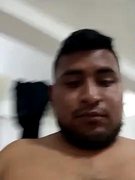 YoSoyLittleBoy from StripChat
