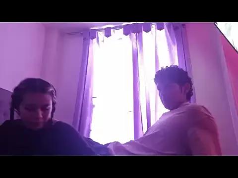 Youngcople18 webcams show profile image 