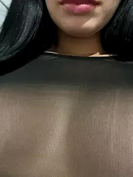 youngsexywoman from StripChat is Freechat