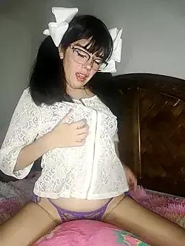 Your-horny-petite from StripChat is Freechat