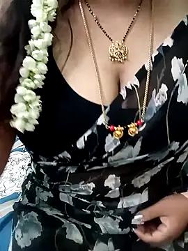 your-sameera from StripChat is Freechat