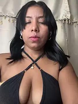 your_ebony_girl from StripChat is Freechat
