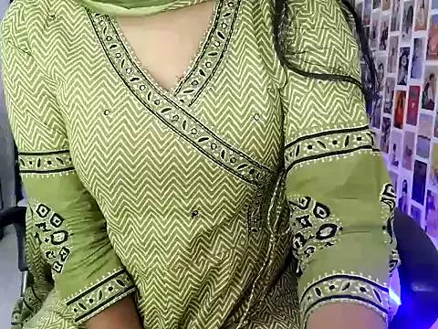your_Tanu_02 from StripChat is Freechat