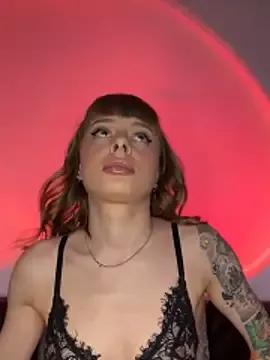 YourBabyBee from StripChat is Freechat