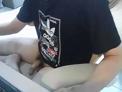 Photos of YourBoYyyyyyyy from StripChat is Freechat