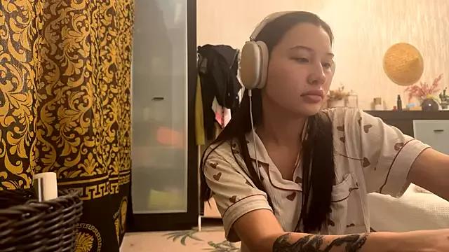 Dirty chat webcam: explore liveshows with versed models, from laying bare to fetishes, in a variety of sexy free adult webcams.