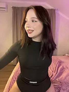 YourLittleDevil from StripChat is Freechat