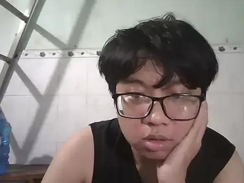 yours_c from StripChat is Freechat